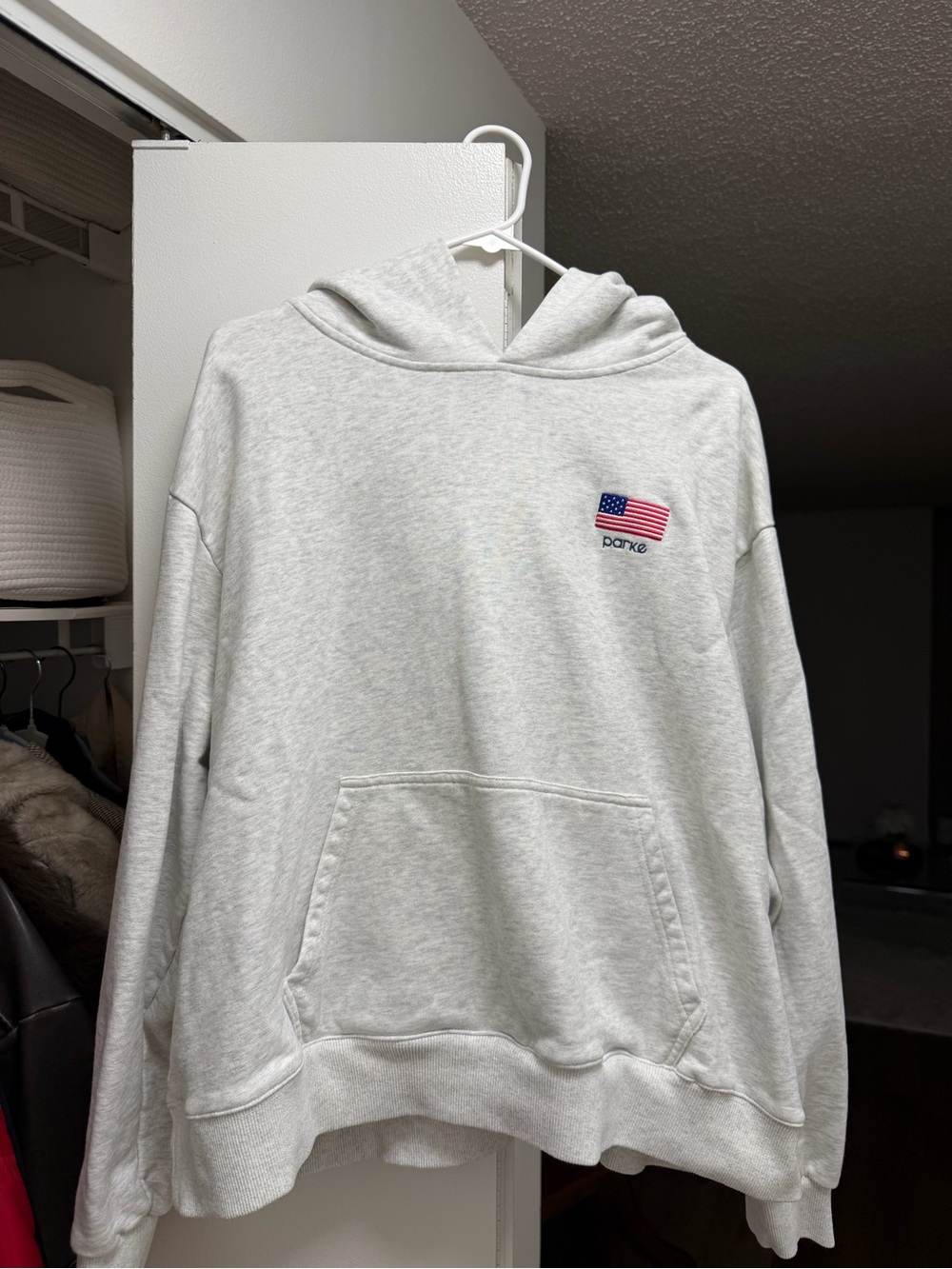 Parke L/XL Light Gray Crewneck Hoodie with Flag
